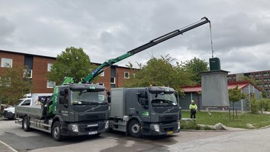 Service truck with crane SWE & DK