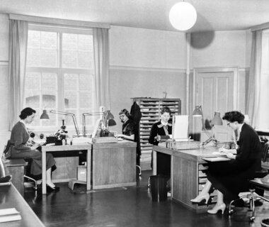 Regnskabsafdeling og kontor, 1940-tal