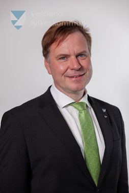 Fylkestingsrepresentant Alfred Bjørlo