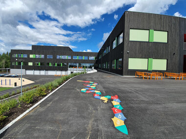 Algarheim skole, Ullensaker kommune