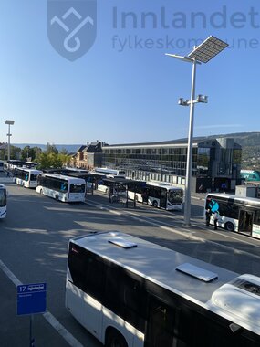 Innlandstrafikk buss Lillehammer skysstasjon