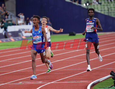 European Athletics Championships - 10000 meter menn Finale - Yemaneberhan Crippa, Zerei Kbrom Mezngi, Yann Schrub