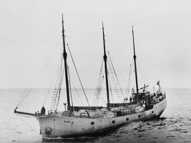 Sten A Olsson ́s first ship Dan