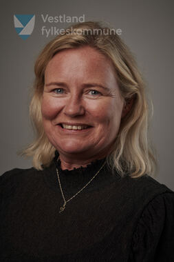 Renate Møgster Klepsvik, Frp  - fylkestingsrepresentant 2023–2027