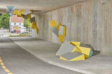 Bybanekunst - Lysbryter av Jan Freuchen