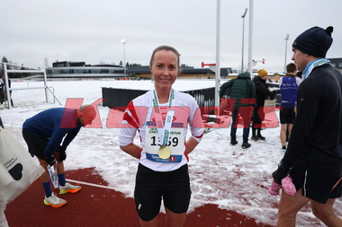 Marianne Harnes vant 10-kilometeren på tida 36.25 under Jessheim Vintermaraton 2023