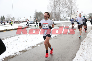 Erik Nakkerud løp halvmaraton under Jessheim Vintermaraton 2023