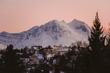 Tromsøhus og fjell 