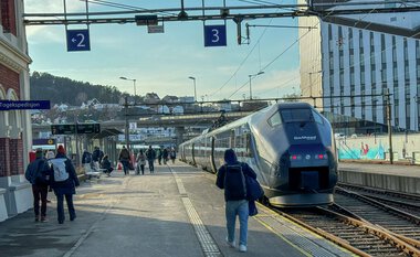 Kristiansand togstasjon